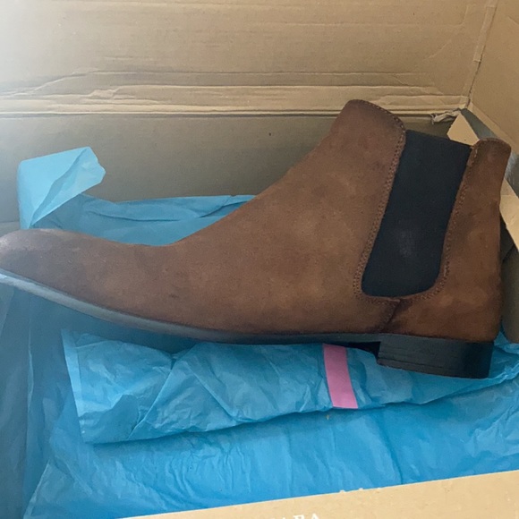 Chelsea boots - Picture 5 of 8